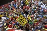 ¿Es Dorna el amigo de Valentino Rossi o su propio amigo?