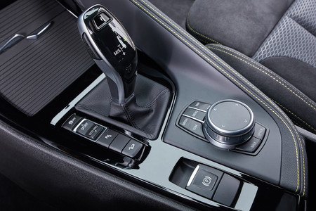 BMW X2 2018 interior