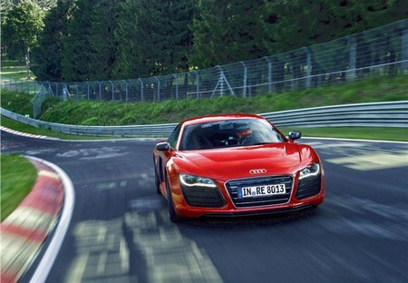 La vuelta récord a Nürburgring del nuevo Audi R8 e-tron