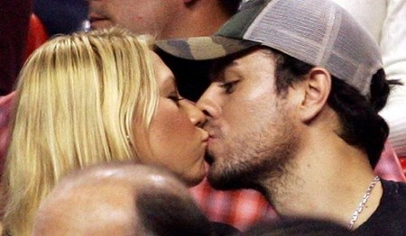 Enrique Iglesias y Anna Kurnikova se casan en secreto