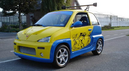 Microcoche tuning: sería de mal gusto incluso si fuese un juguete