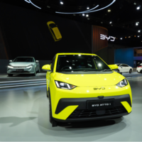 A iminente alta de impostos dita uma mudança histórica e faz o Brasil superar rivais para se tornar o maior comprador de carros da China 