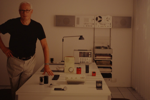 Dieter Rams, el diseñador alemán que predica la sobriedad y que tanto influyó en el estilo de Apple