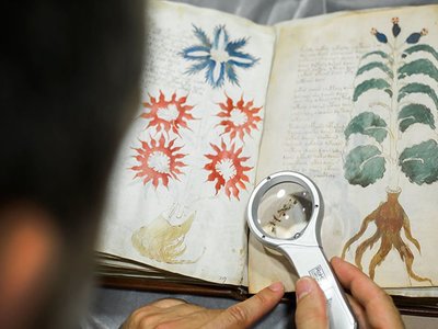 Una inteligencia artificial comienza a descifrar uno de los libros más misteriosos de la historia