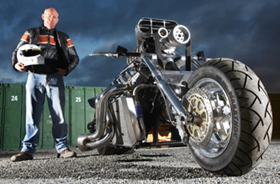 Rapom V8 Monster Bike