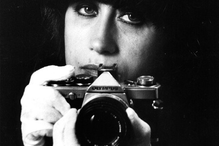 El Premio Nacional de Fotografía 2021 ha sido para la fotoperiodista Pilar Aymerich, una mujer comprometida con todo lo que ve