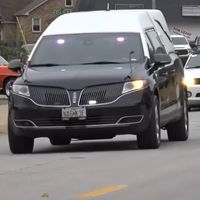 La última voluntad de un chaval de 14 años: miles de coches acompañándole en su funeral