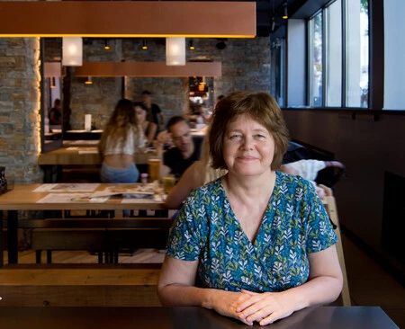 Carolyn Steel: “Si comemos bien, muchos problemas a los que se enfrenta la sociedad desaparecerán”