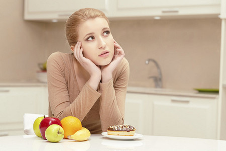 Por qué hacer una dieta de 800 Kcal es una locura (y un peligro) para tu organismo