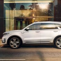 El nuevo Kia Sorento ya tiene precios para España: un SUV híbrido de siete plazas y gran maletero, desde 48.950 euros