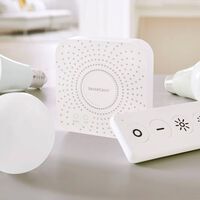 El kit de inicio para iluminación inteligente de Lidl que arrasa y querrás tener en casa 