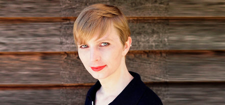 Chelsea Manning es liberada tras dos meses en prisión, aunque su libertad podría no durar mucho tiempo 