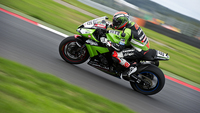 Superbikes Rusia 2012: agua, tortas y victoria de Tom Sykes
