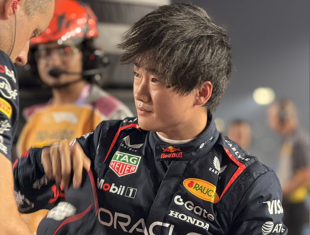 Red Bull ha despedido al compañero de Max Verstappen justo antes de la carrera decisiva. No parece lo más inteligente 