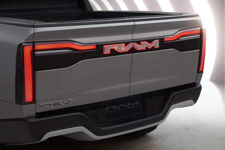Ram 1500 Revolution Bev Concept8