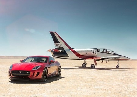Jaguar F-Type 2016