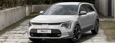 El KIA Niro 2023 da un giro de diseño y es fiel a sus tres opciones de propulsión