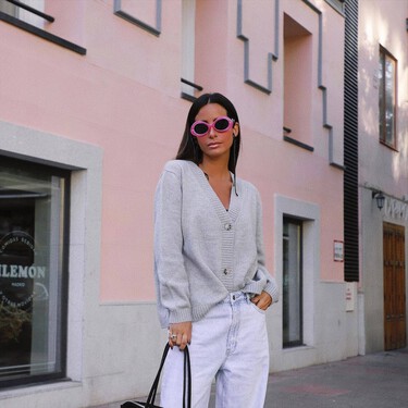 Zara y Mango venden los cárdigans más elegantes y cómodos de entretiempo desde 20 euros 