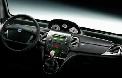 lancia ypsilon 2007