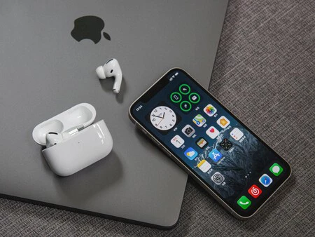 iPhone、AirPods、Mac