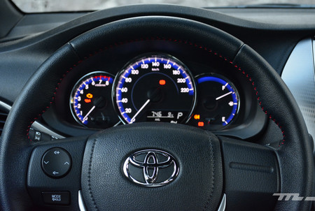 Toyota Yaris Hatchback 2018 Mexico 18