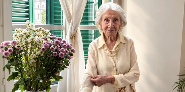 Carla Villa 101 Anos Me Levanto Entre Las 730 Y Las 800 De La Manana Y Desayuno Cafe Con Galletas Me Salto El Almuerzo Y Ceno Pollo Con Verduras O Pescado