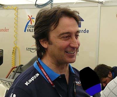 Se multiplican los rumores sobre Adrián Campos