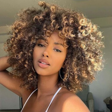 Este es el cepillo más viral y deseado por las chicas curly porque define los rizos dejándolos súper marcados