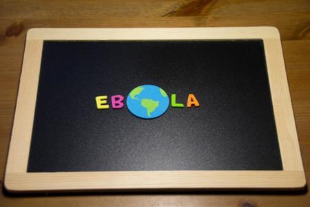Los pediatras diseñan un protocolo específico para el virus del Ébola en niños