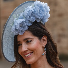El Corte Inglés rebaja a mitad de precio el vestido de Adolfo Domínguez efecto wow ideal para looks de invitadas 