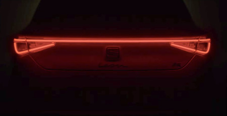 El SEAT León 2021 ya se asoma y anuncia su fecha de estreno con este teaser
