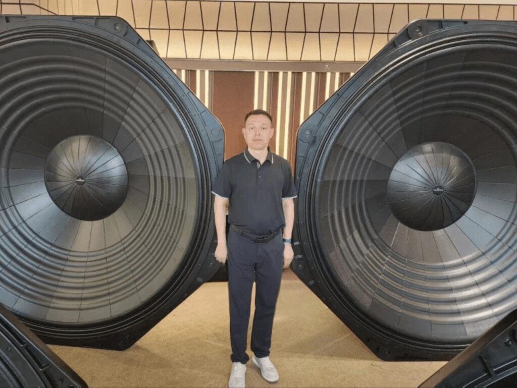 Si te gustan los graves, este gigantesco subwoofer para cine en casa es tan grande que tienen que construirlo en tu vivienda 