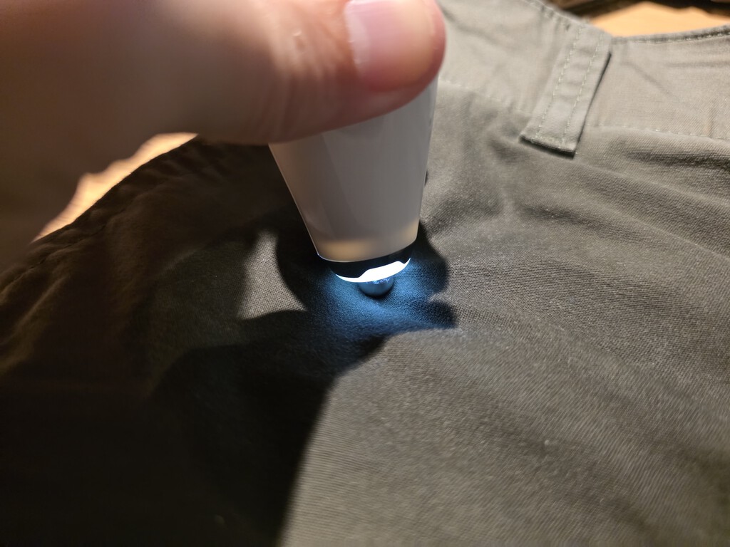 Estaba olvidado en un cajón y ahora no puedo vivir sin él: ahora elimino manchas de la ropa con ultrasonidos