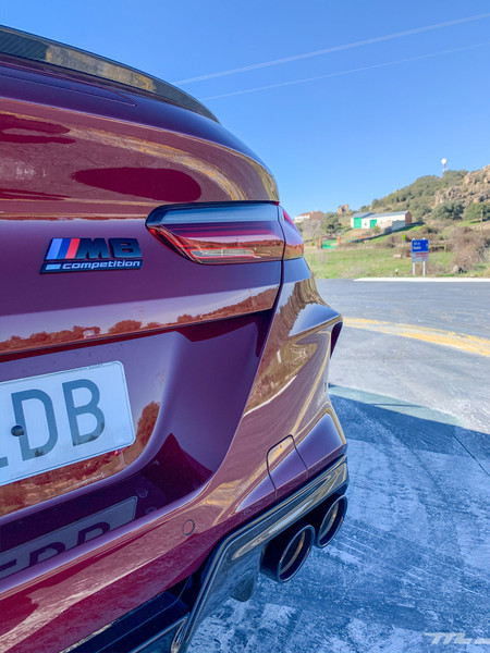 BMW M8 Cabrio Competition trasera