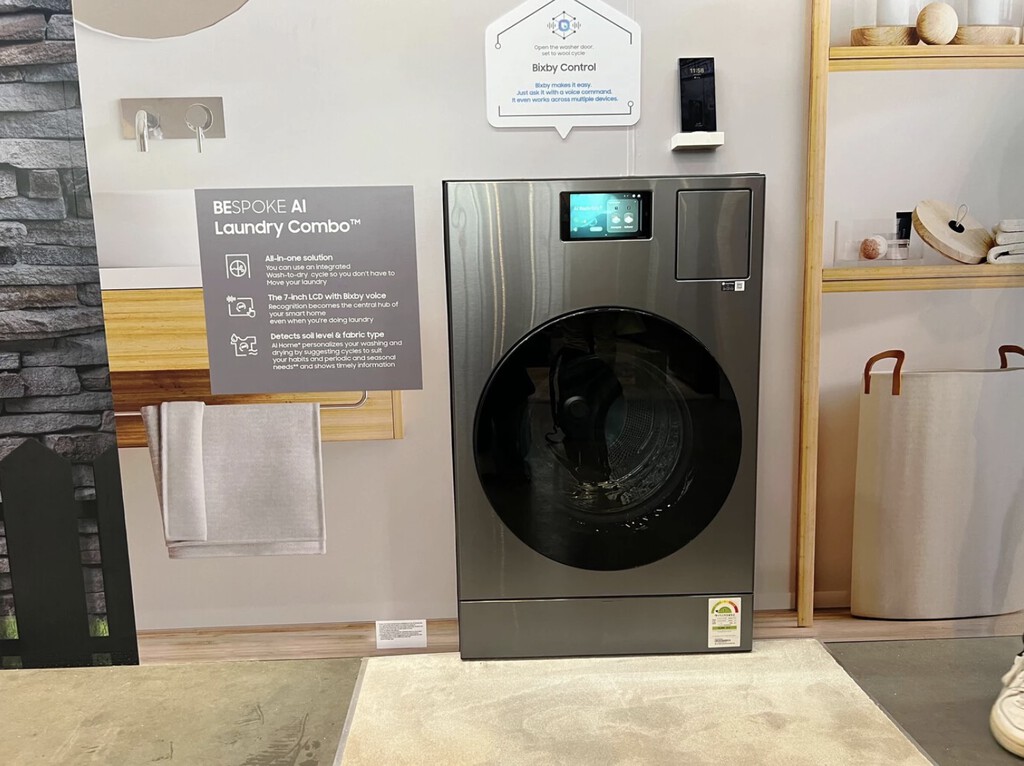 Samsung lleva las pantallas con IA a más electrodomésticos. Un nuevo frigorífico, una lavasecadora y un horno de pared 