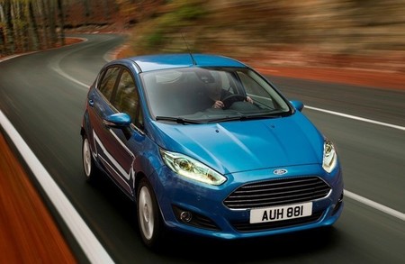 Ford Fiesta 2013 azul