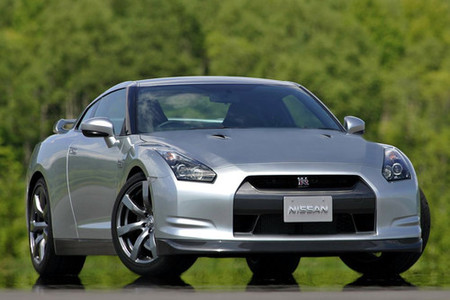 Nissan GT-R