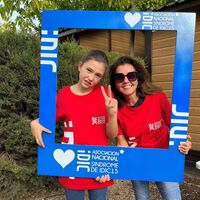 "Es todo burocracia, negativas, y búscate la vida". Patricia, madre de una niña con una enfermedad rara, denuncia el nulo apoyo a los cuidadores 