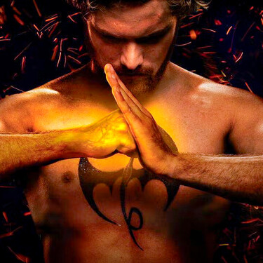 Marvel Iron Fist Puno De Hierro