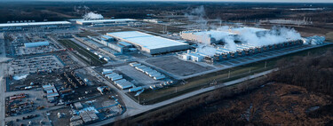 Llevamos años hablando de que la IA consume muchísima agua. Todo viene de un libro que se lo inventaba