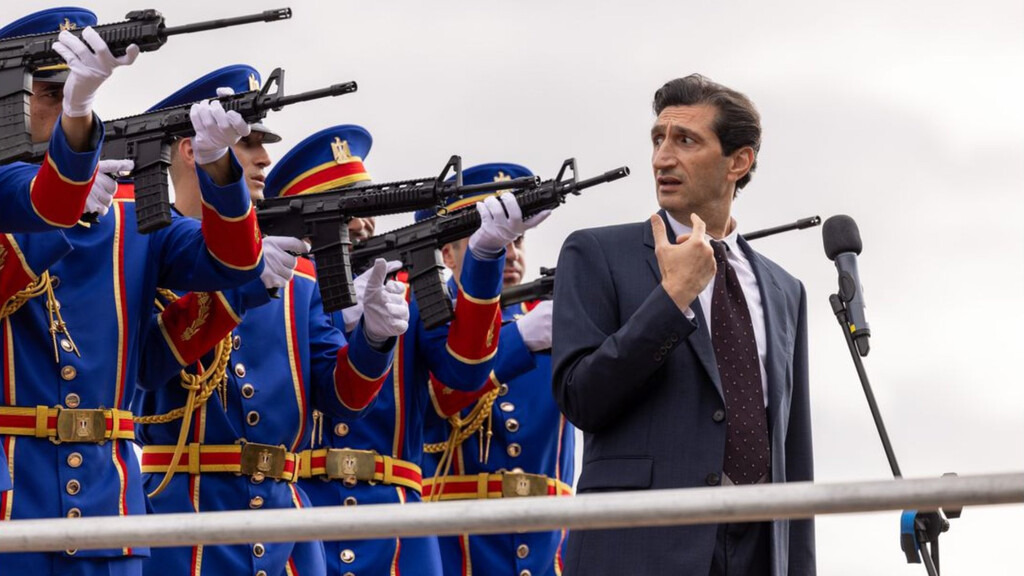 'Águilas de El Cairo' conecta el cine y la represión del poder. Un thriller político directo y farragoso que no me ha acabado de enganchar