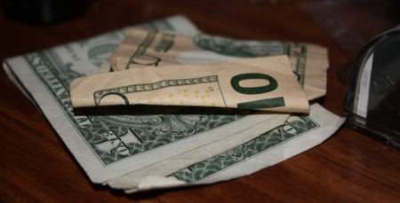 ¿Cómo ganan dinero los acortadores de URLs?