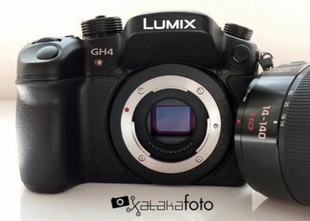 La Lumix GH4 está a punto de recibir su firmware más esperado: el que le permite grabar vídeo anamórfico