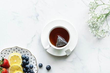 Una taza de té al día para ayudar a tu corazón