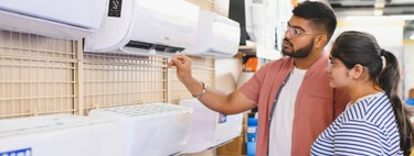En India hay tantos aires acondicionados que el gobierno teme que la red eléctrica colapse. Su plan: poner un tope a cuánto pueden enfriar