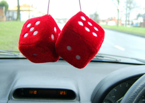 'Truñing', o cómo dejarse el presupuesto en accesorios inútiles para el coche