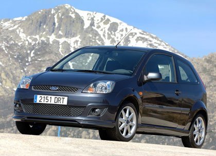 El Ford Fiesta se calza deportivos nuevos
