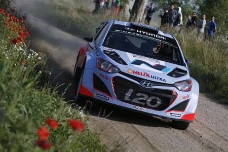 Hyundai no tendrá listo su nuevo World Rally Car hasta mediados de 2015