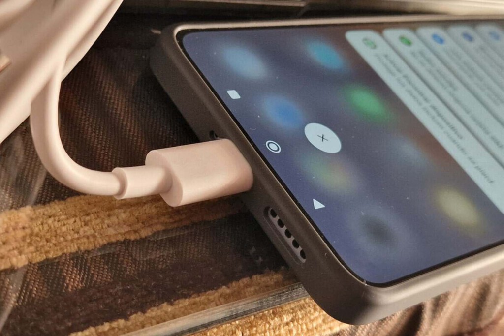 Llevaba semanas con la batería de mi móvil Xiaomi descargándose más rápido de lo habitual, y este simple 'truco' la ha recalibrado de nuevo