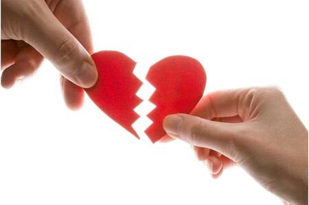 Los hombres podrían estar experimentando más dolor emocional que las mujeres durante las rupturas con su pareja
